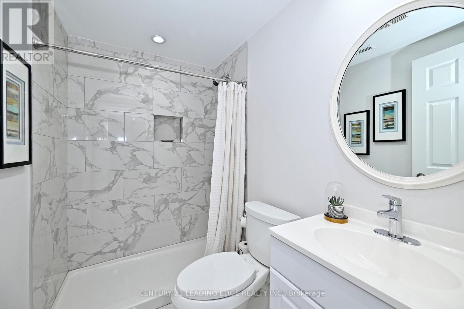 4 Ferndell Circle, Markham, Ontario  L3R 3Y8 - Photo 38 - N13214288