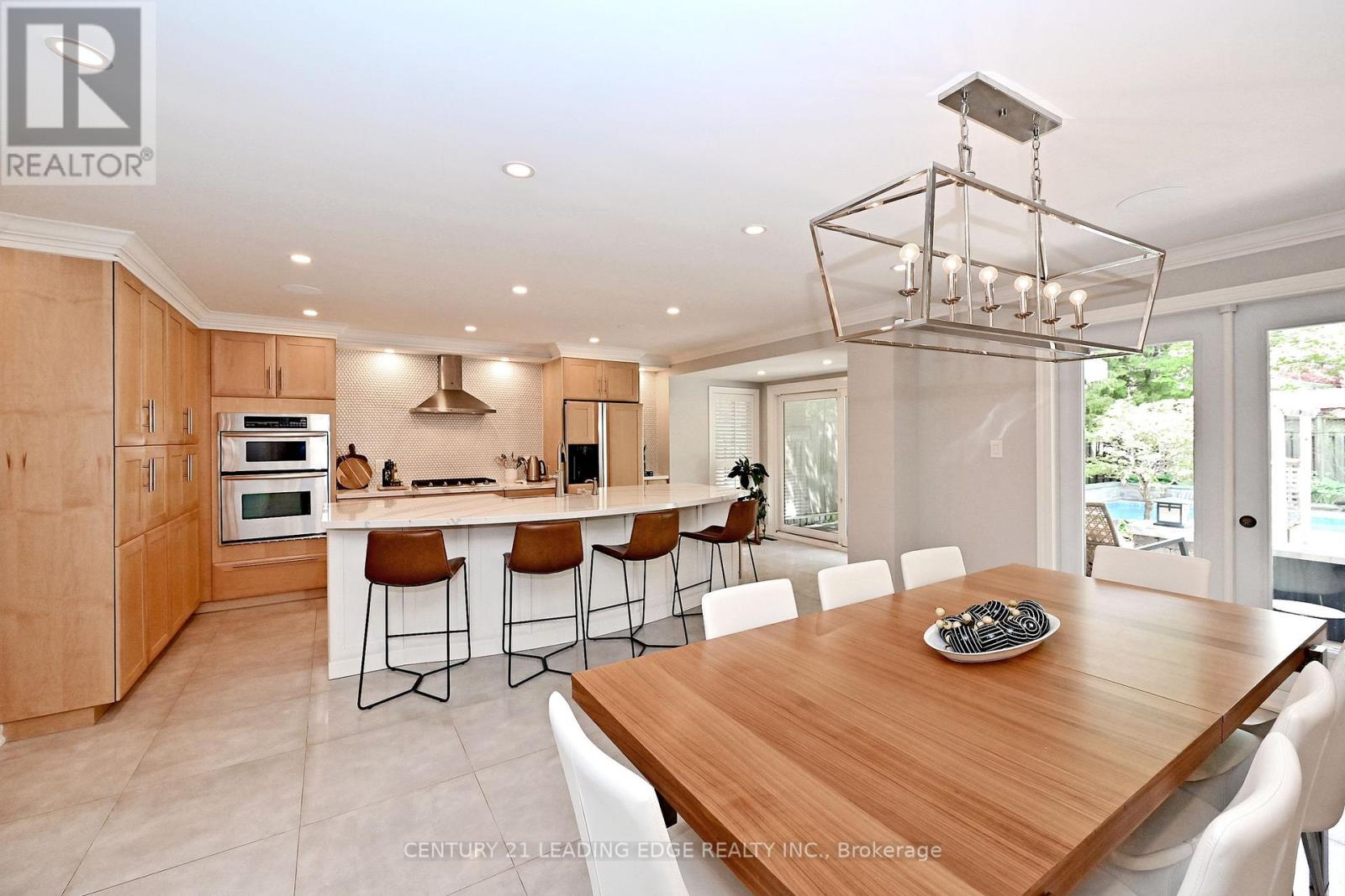 4 Ferndell Circle, Markham, Ontario  L3R 3Y8 - Photo 8 - N13214288