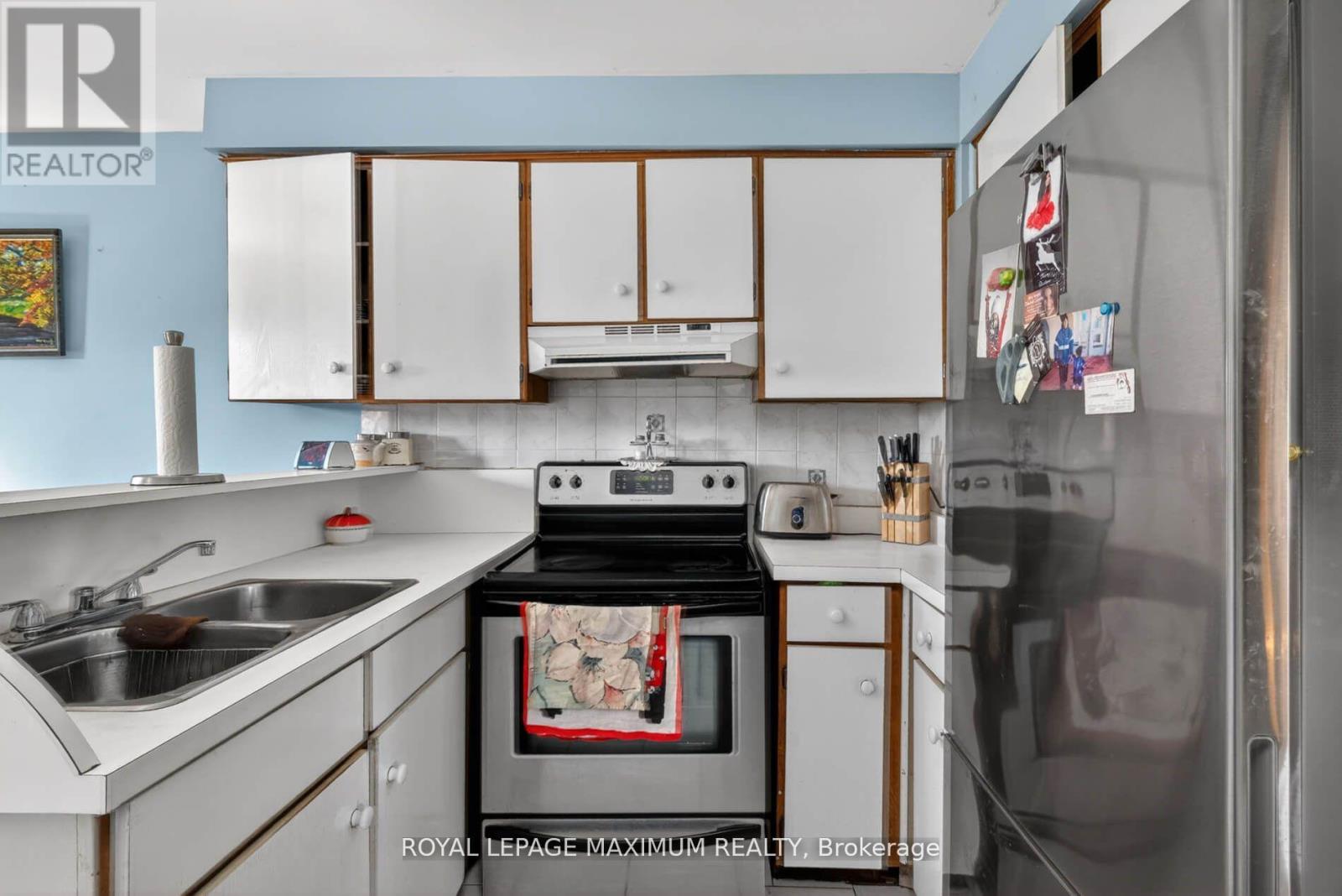 3 Muzzo Court, Vaughan, Ontario  L4L 3K2 - Photo 17 - N13214326