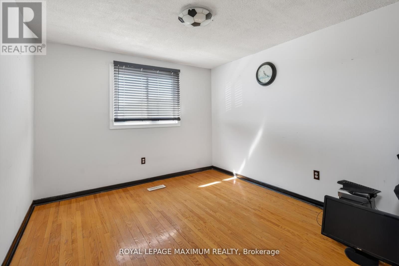 3 Muzzo Court, Vaughan, Ontario  L4L 3K2 - Photo 24 - N13214326