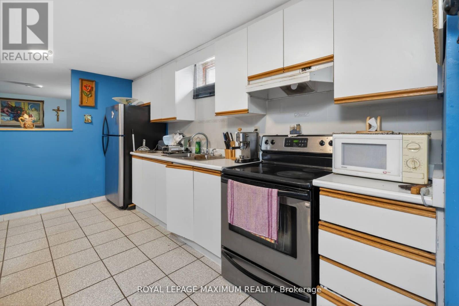 3 Muzzo Court, Vaughan, Ontario  L4L 3K2 - Photo 30 - N13214326