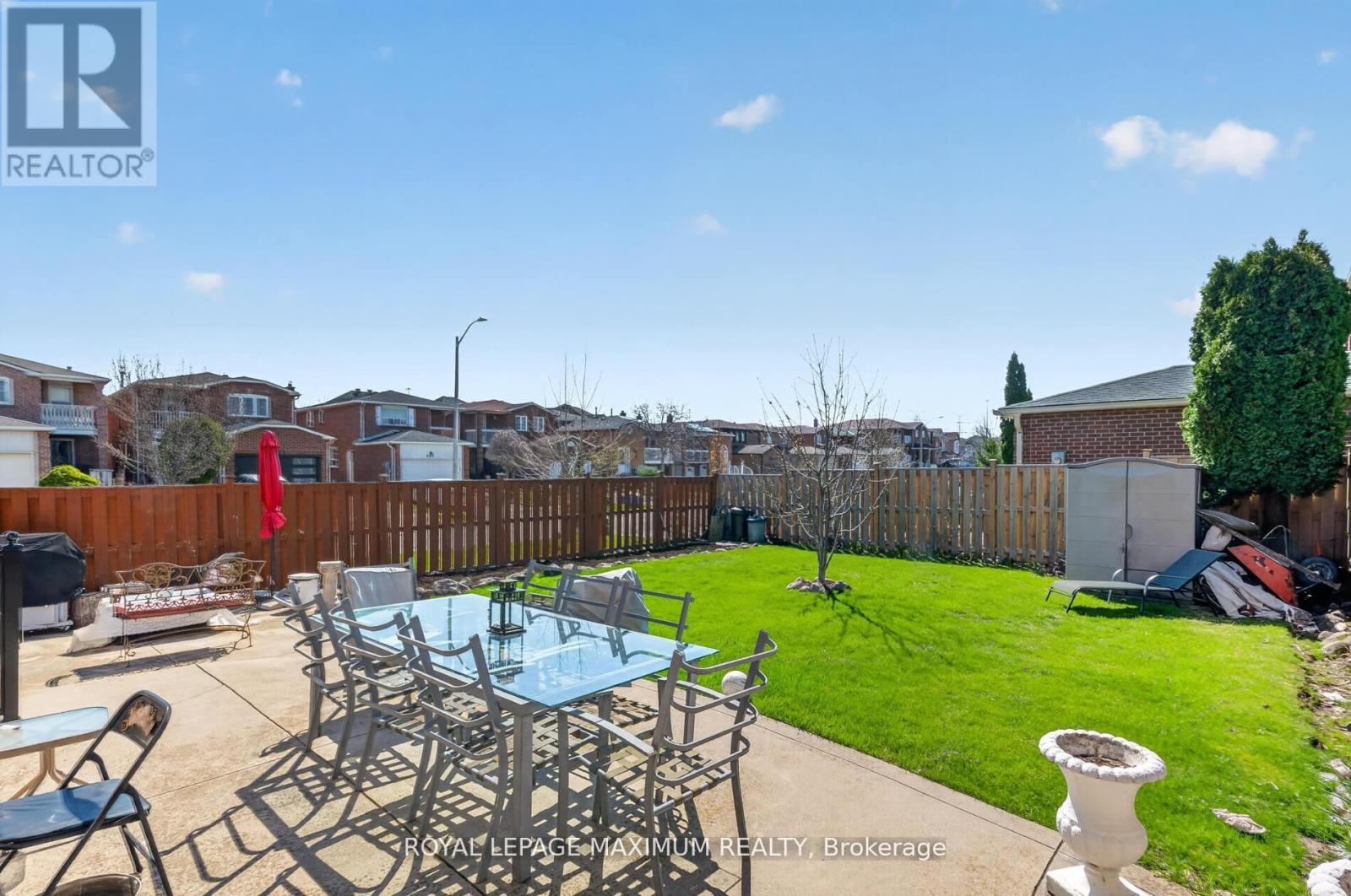 3 Muzzo Court, Vaughan, Ontario  L4L 3K2 - Photo 37 - N13214326