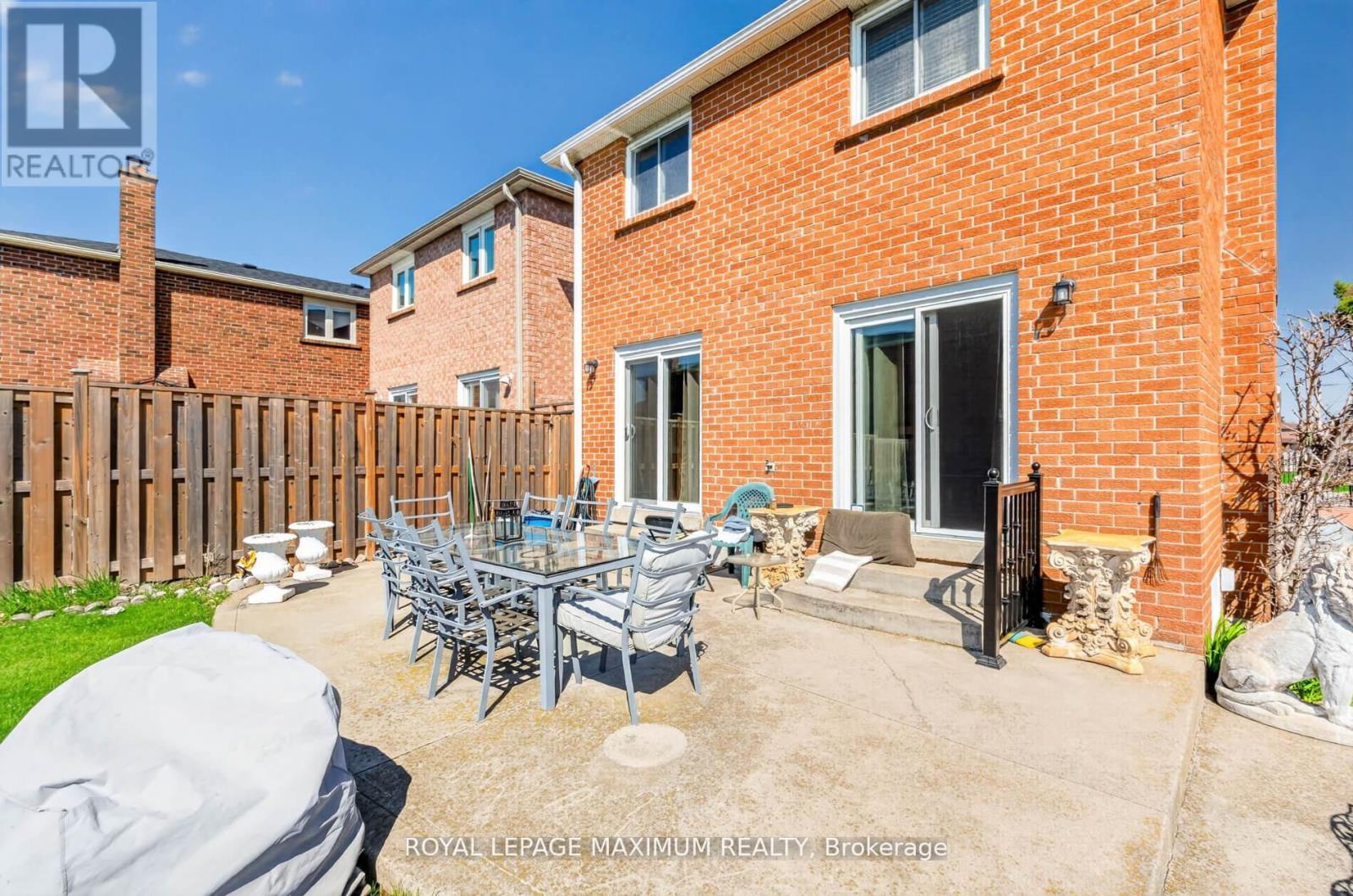 3 Muzzo Court, Vaughan, Ontario  L4L 3K2 - Photo 40 - N13214326