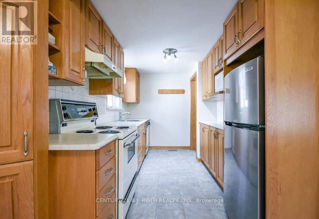 53 Fittons Road W, Orillia, Ontario  L3V 3V1 - Photo 22 - S13214046
