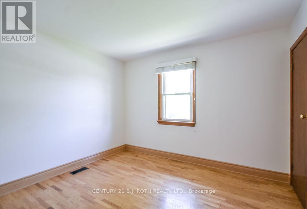 53 Fittons Road W, Orillia, Ontario  L3V 3V1 - Photo 34 - S13214046
