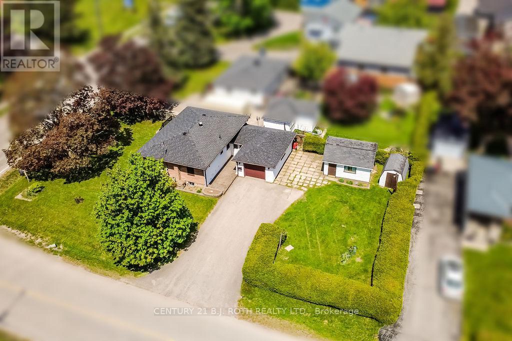 53 Fittons Road W, Orillia, Ontario  L3V 3V1 - Photo 4 - S13214046