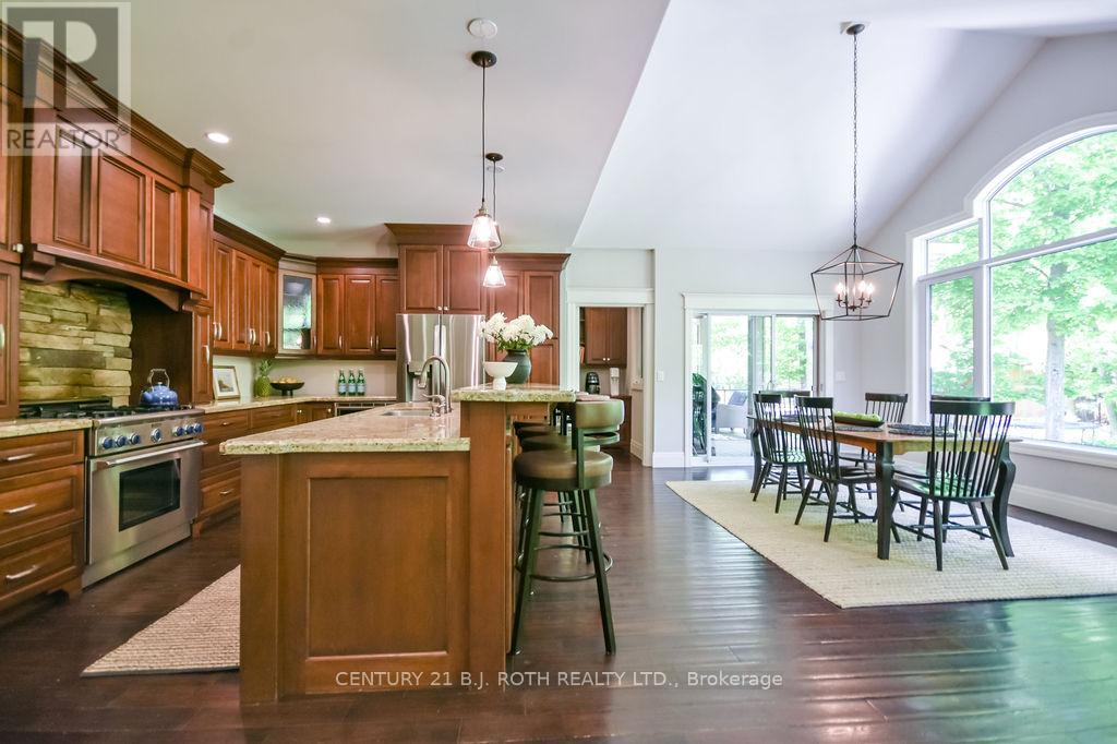 33 Reilly's Run, Springwater, Ontario  L0L 1Y3 - Photo 17 - S13214250