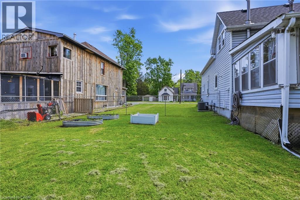 412 Helena Street, Dunnville, Ontario  N1A 2T2 - Photo 39 - 40834775