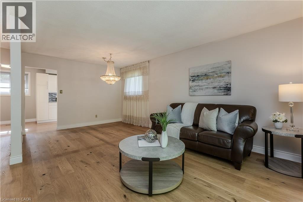 3118 Centennial Drive, Burlington, Ontario  L7M 1B9 - Photo 4 - 40834171