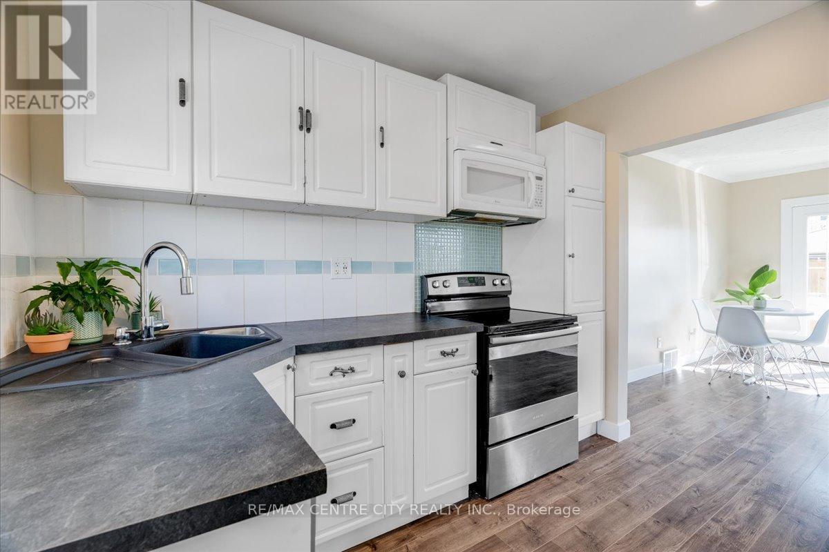 359 Albert Street, Strathroy-Caradoc, Ontario  N7G 1W4 - Photo 10 - X13214470