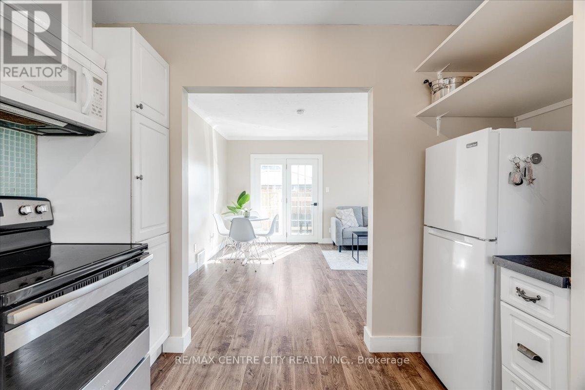359 Albert Street, Strathroy-Caradoc, Ontario  N7G 1W4 - Photo 11 - X13214470