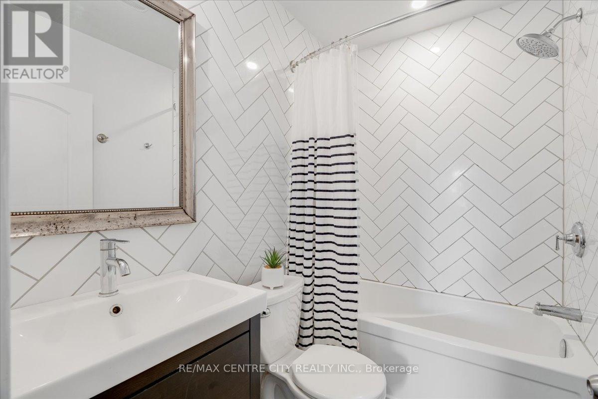 359 Albert Street, Strathroy-Caradoc, Ontario  N7G 1W4 - Photo 17 - X13214470