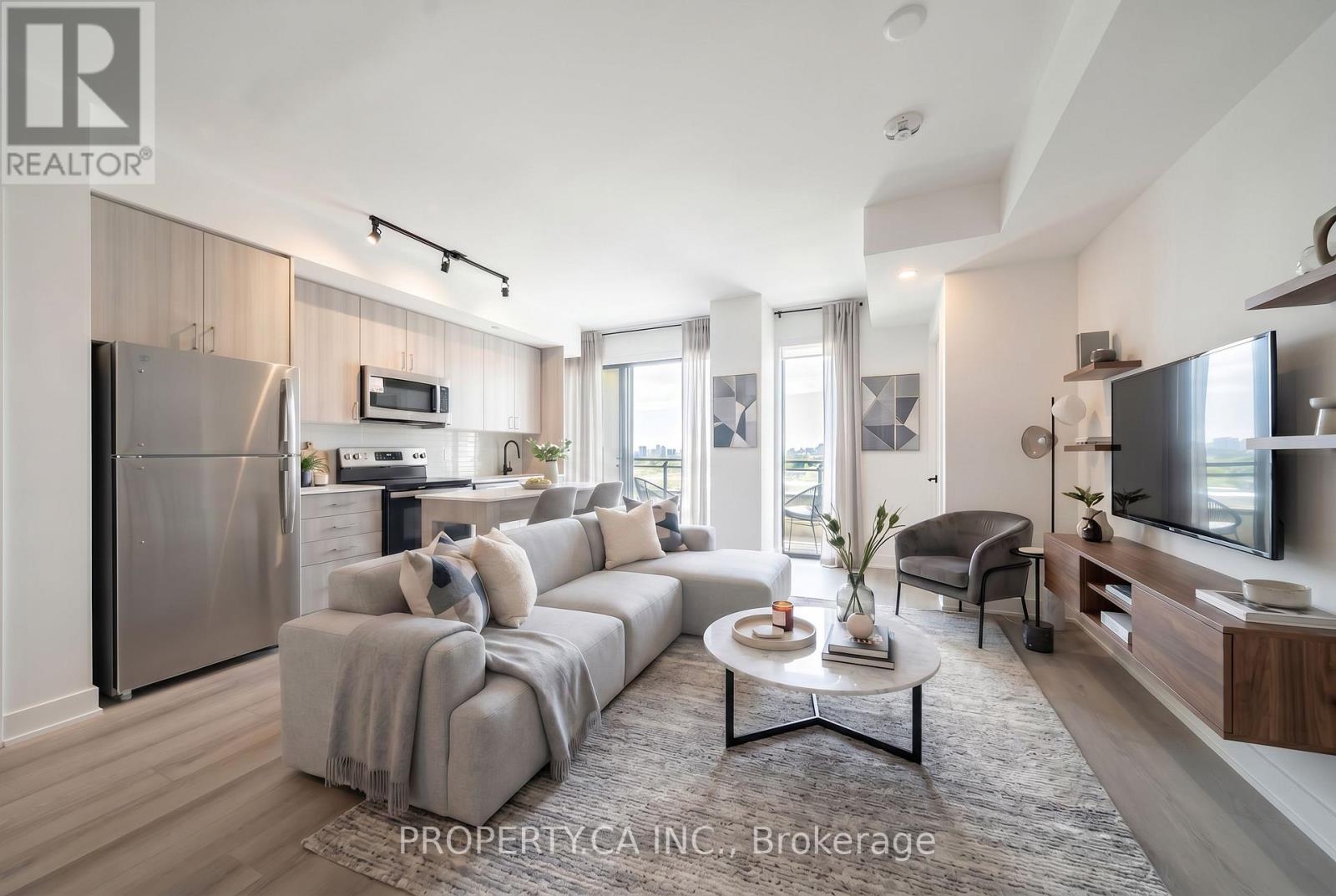 805 - 758 Dovercourt Road W, Toronto, Ontario  M6H 2X2 - Photo 1 - W13214028