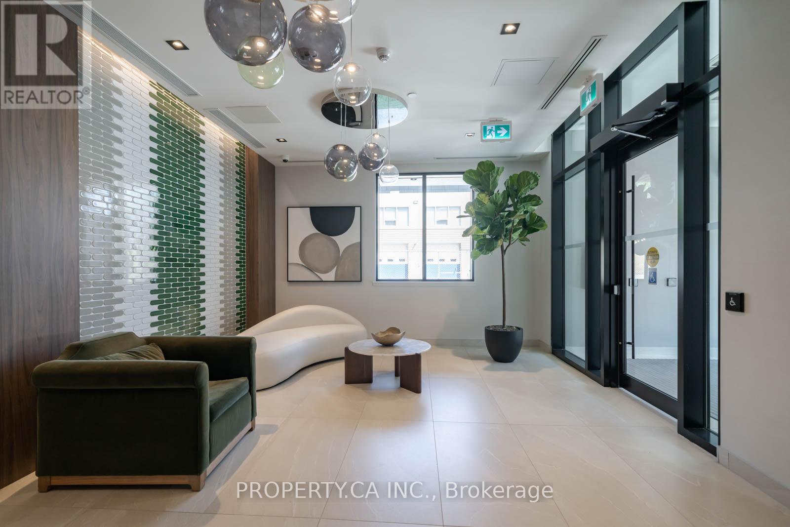 805 - 758 Dovercourt Road W, Toronto, Ontario  M6H 2X2 - Photo 21 - W13214028