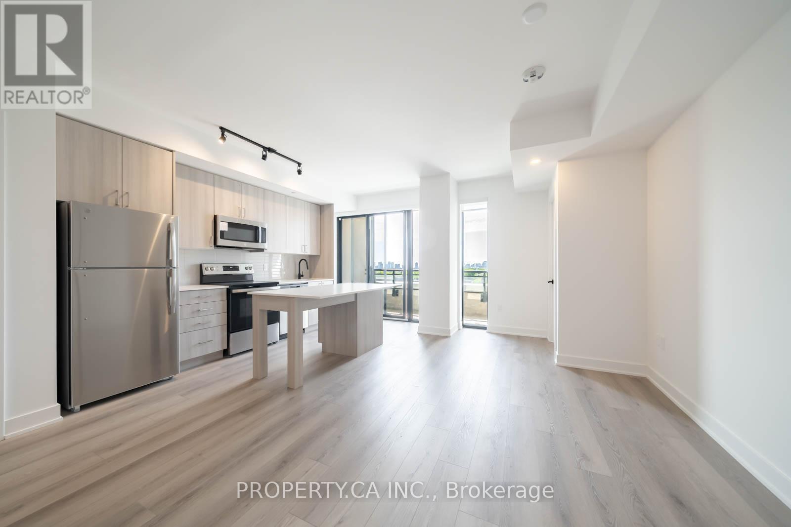 805 - 758 Dovercourt Road W, Toronto, Ontario  M6H 2X2 - Photo 5 - W13214028