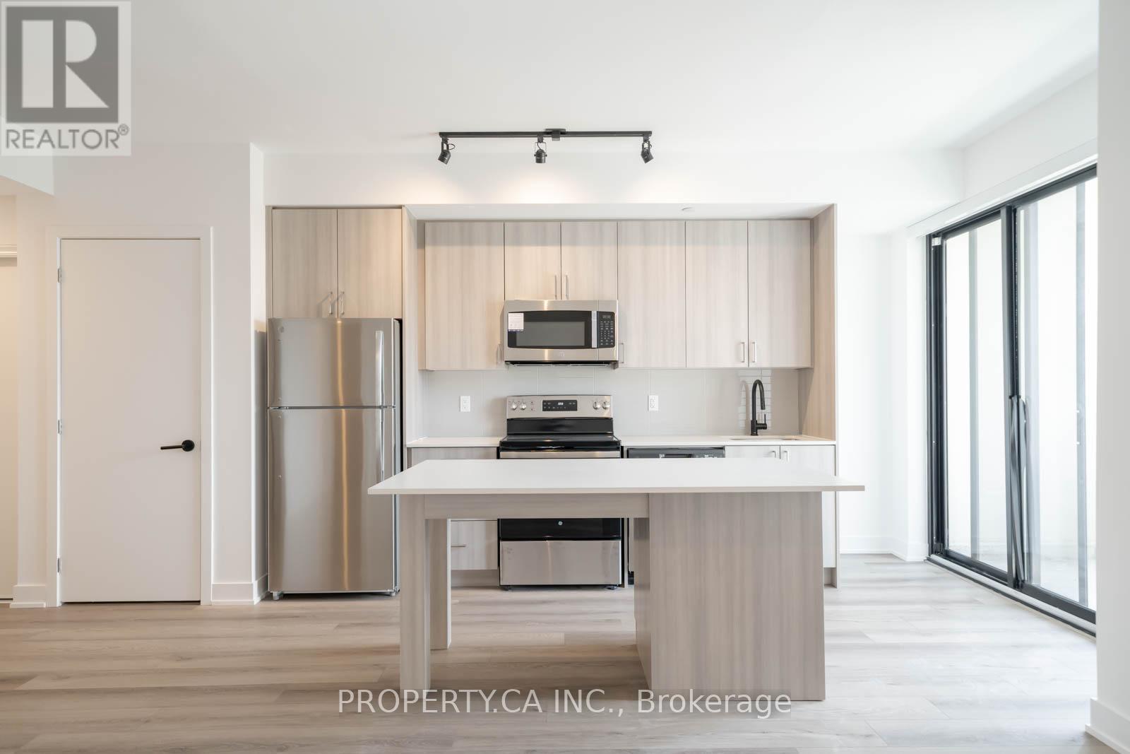 805 - 758 Dovercourt Road W, Toronto, Ontario  M6H 2X2 - Photo 9 - W13214028