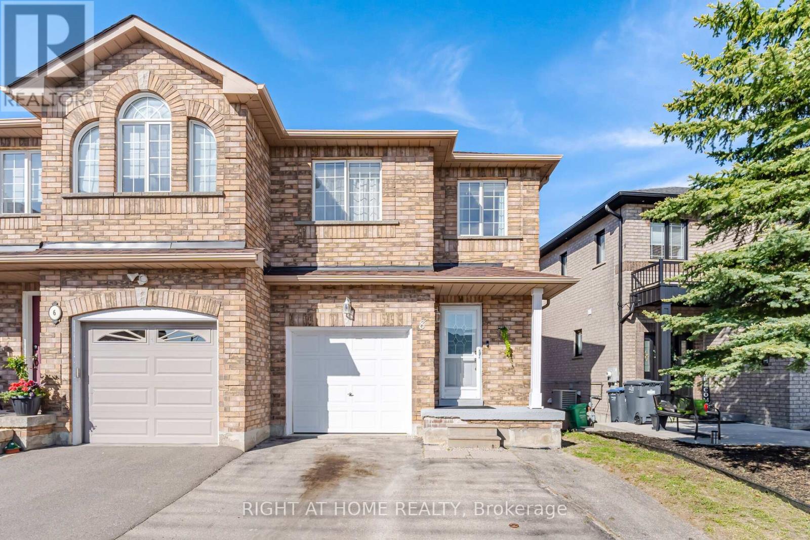 8 Richelieu Court, Caledon, Ontario  L7E 2M3 - Photo 1 - W13214036