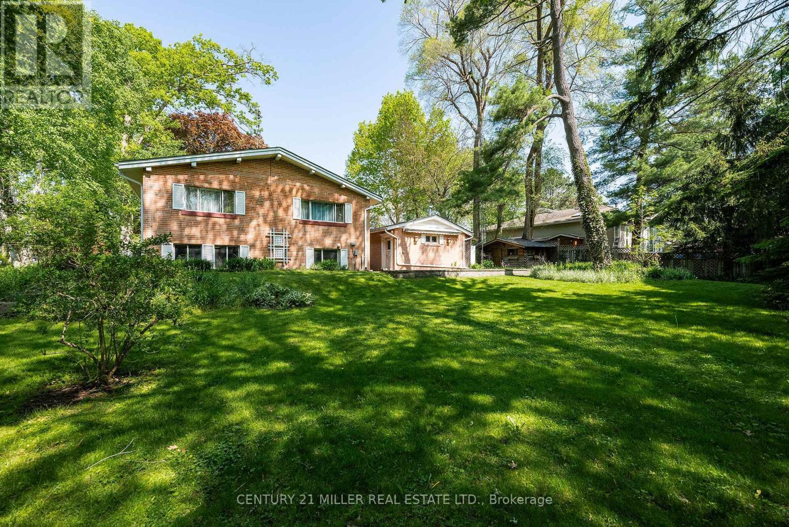 2048 Elmhurst Avenue, Oakville, Ontario  L6J 1X1 - Photo 7 - W13214040