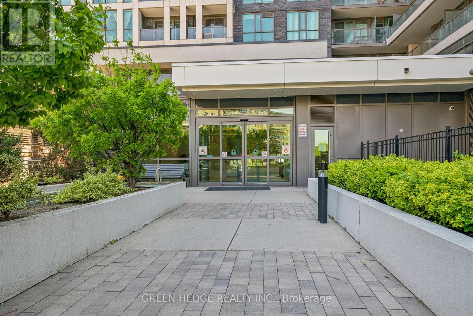 617 - 80 Esther Lorrie Drive, Toronto, Ontario  M9W 0C6 - Photo 3 - W13214108