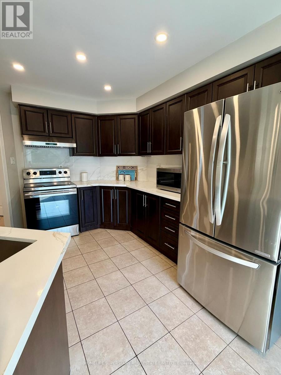 172 Rainforest Drive N, Brampton, Ontario  L6R 1A4 - Photo 10 - W13214120