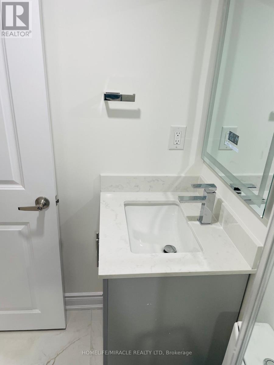 Bsmt - 1-2341 Canonridge Circle, Oakville, Ontario  L6M 4T9 - Photo 6 - W13214124