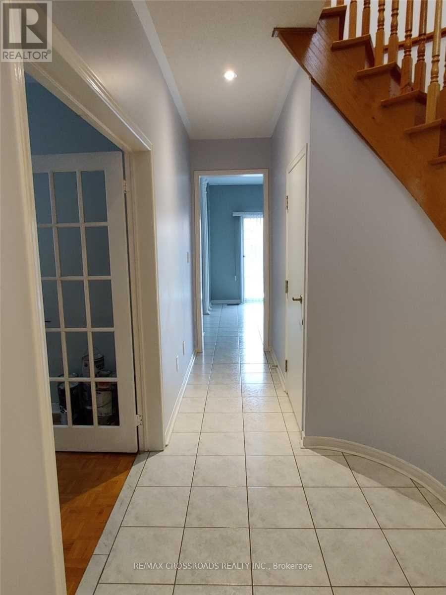 673 BRISTOL ROAD W, Mississauga, Ontario