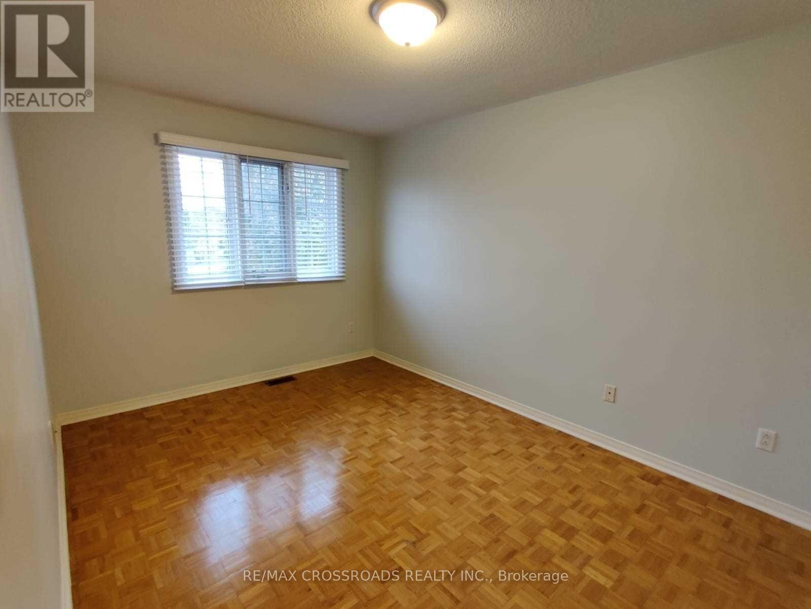 673 Bristol Road W, Mississauga, Ontario  L5R 3S3 - Photo 11 - W13214136