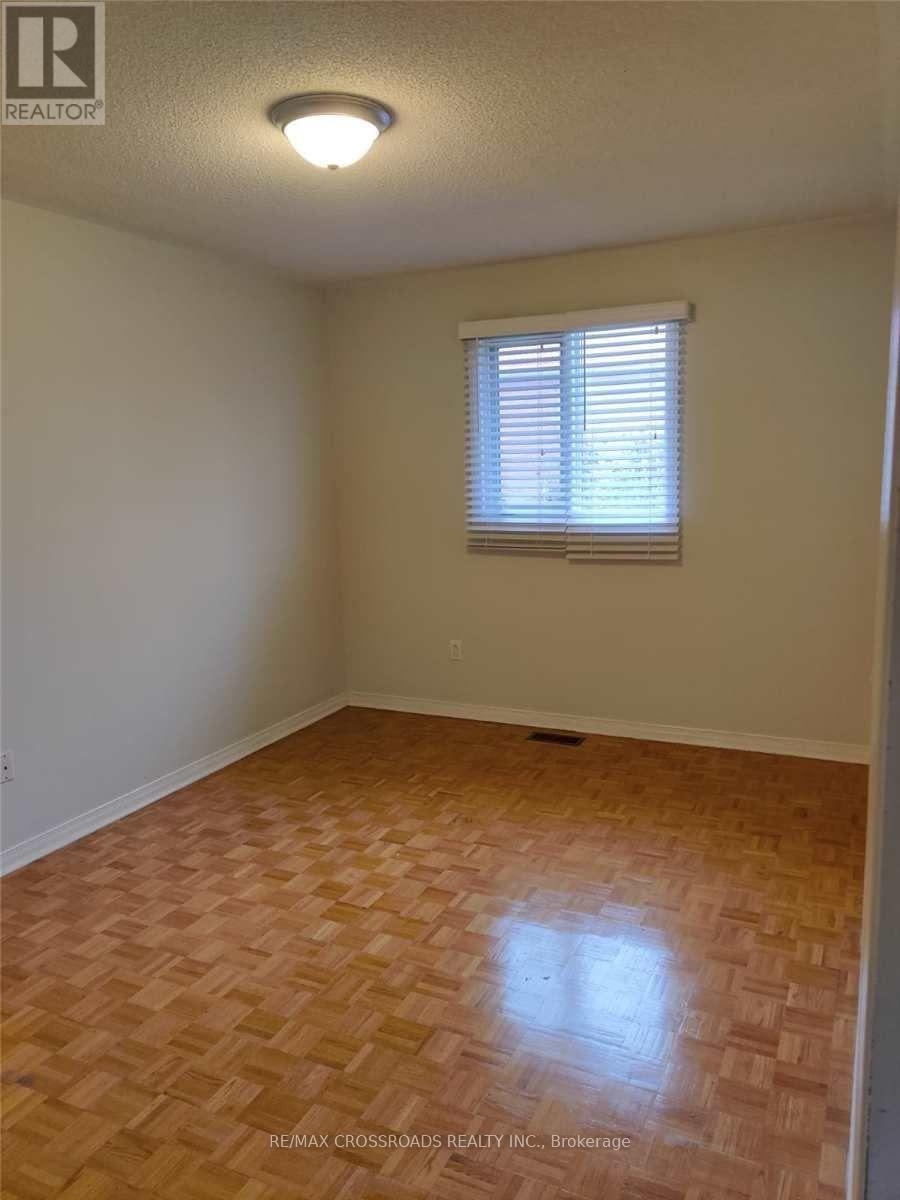 673 Bristol Road W, Mississauga, Ontario  L5R 3S3 - Photo 13 - W13214136