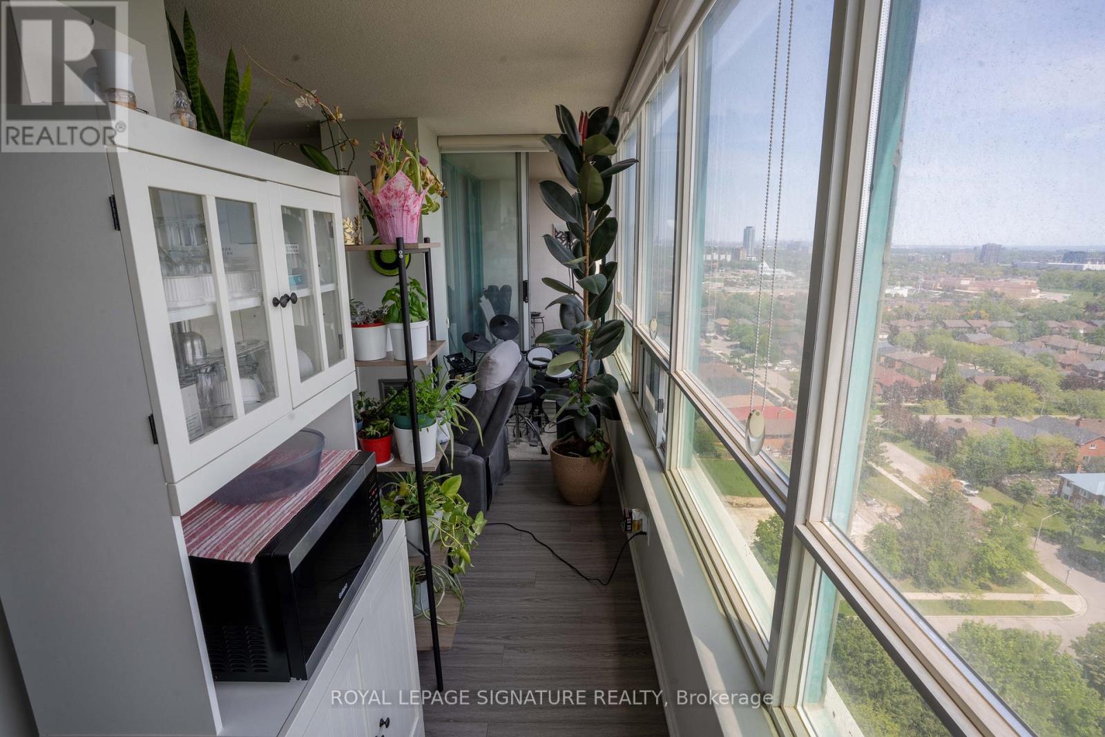 1905 - 550 Webb Drive, Mississauga, Ontario  L5B 3Y4 - Photo 14 - W13214144