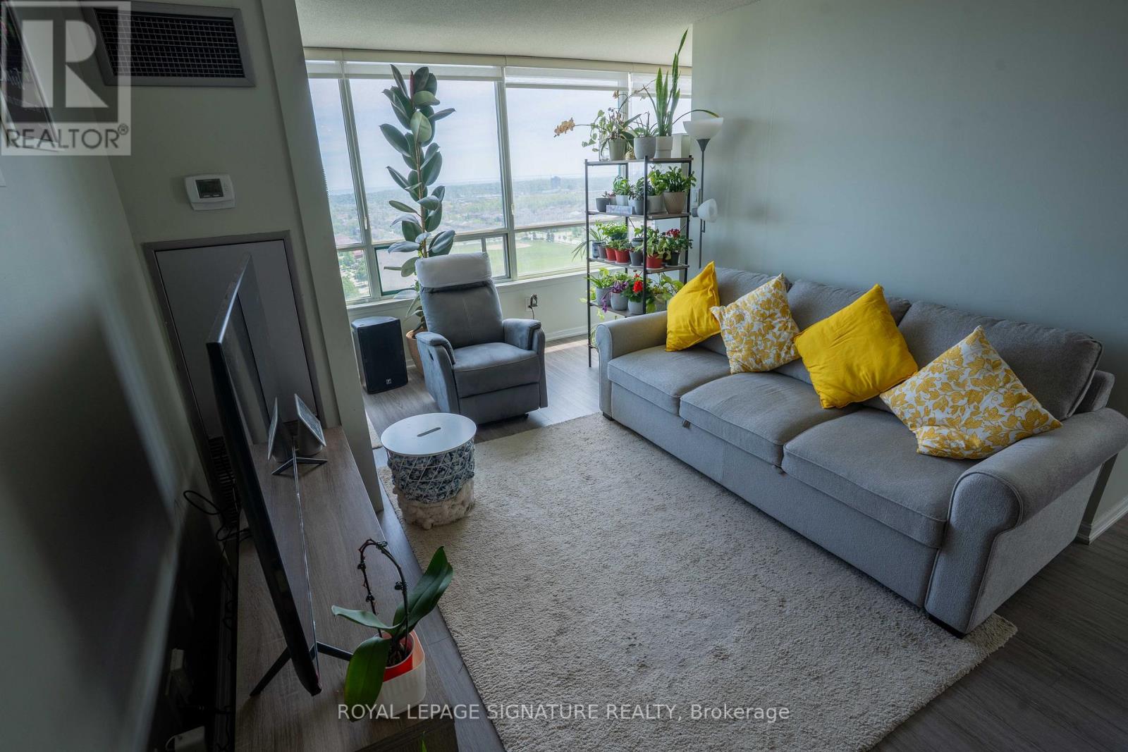 1905 - 550 Webb Drive, Mississauga, Ontario  L5B 3Y4 - Photo 6 - W13214144