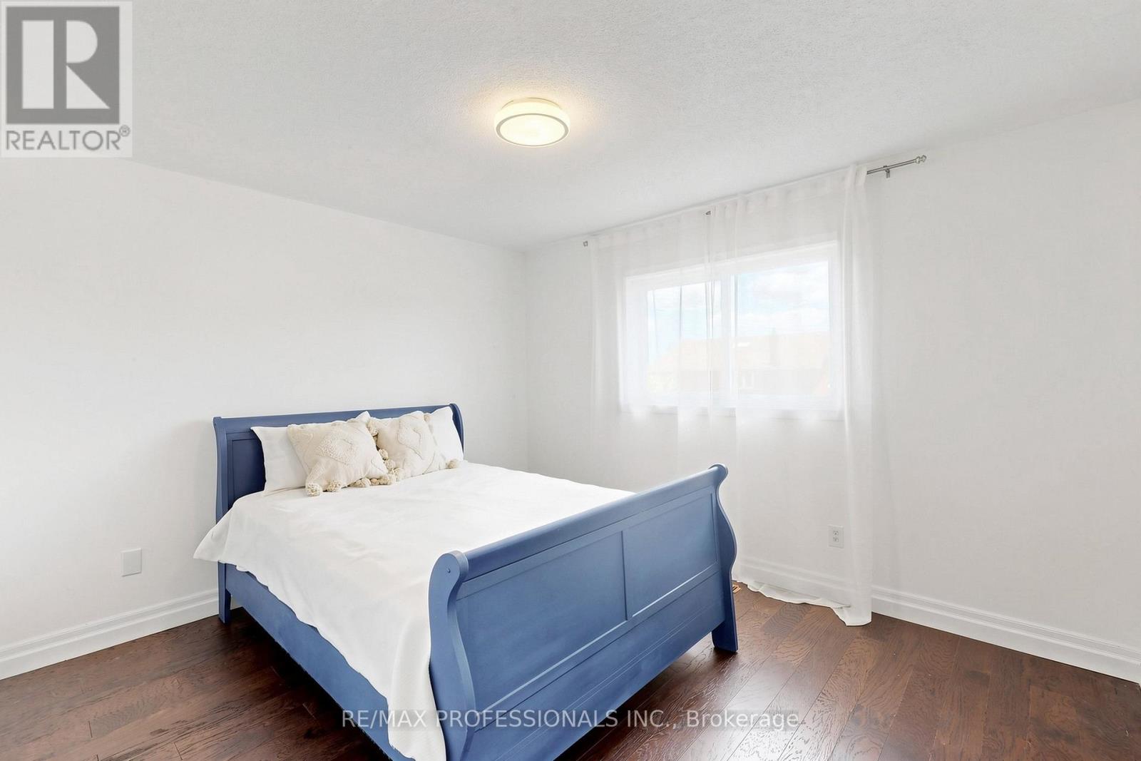 970 Silversmith Drive, Mississauga, Ontario  L5V 1E7 - Photo 33 - W13214208