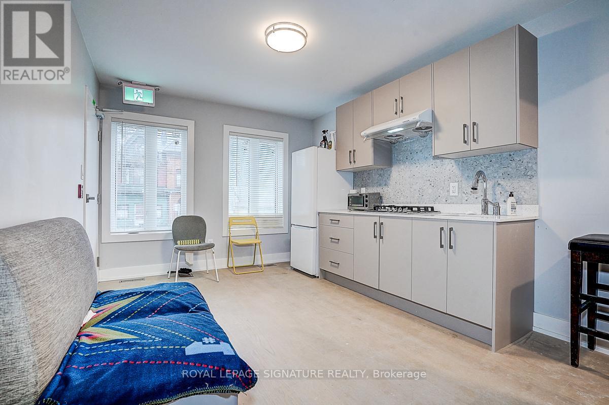 2 - 252 Annette Street, Toronto, Ontario  M6P 1R1 - Photo 13 - W13214234