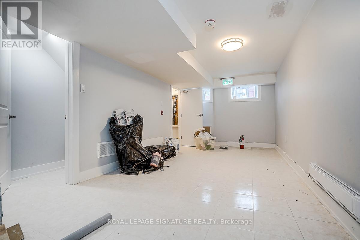 5 - 252 Annette Street, Toronto, Ontario  M6P 1R1 - Photo 11 - W13214258