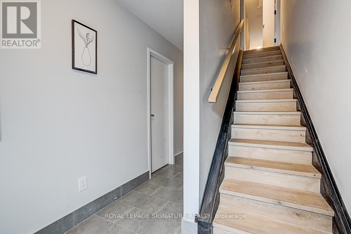 5 - 252 Annette Street, Toronto, Ontario  M6P 1R1 - Photo 2 - W13214258