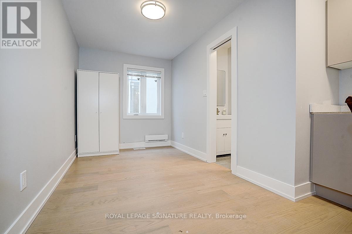 3 - 252 Annette Street, Toronto, Ontario  M6P 1R1 - Photo 11 - W13214272