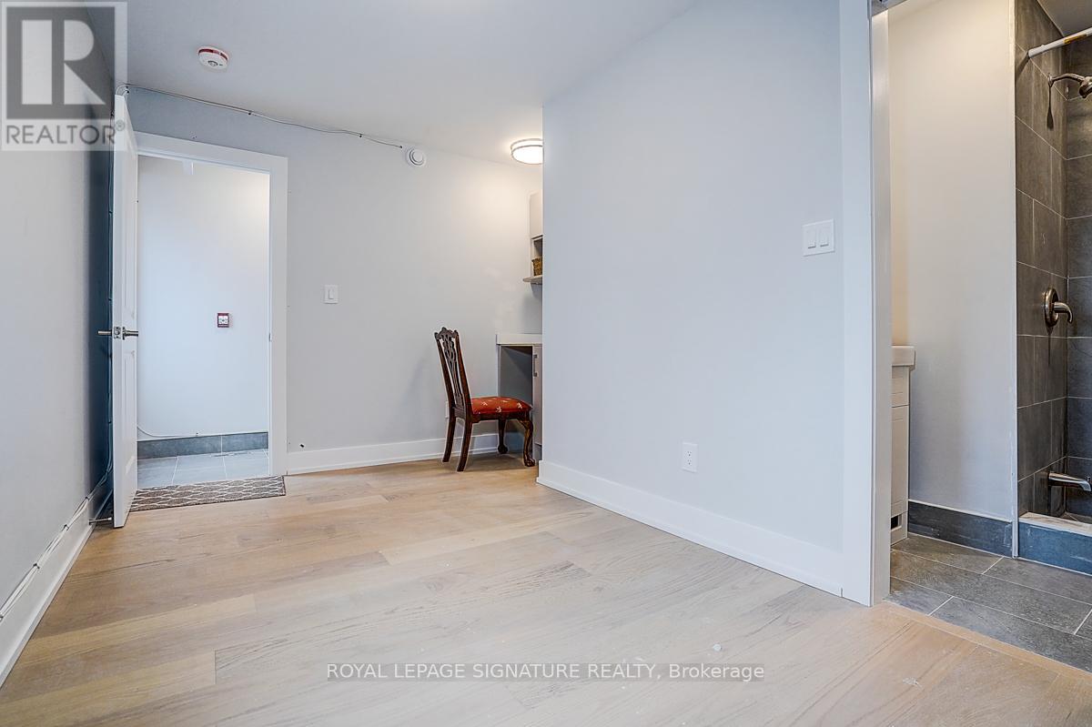3 - 252 Annette Street, Toronto, Ontario  M6P 1R1 - Photo 16 - W13214272