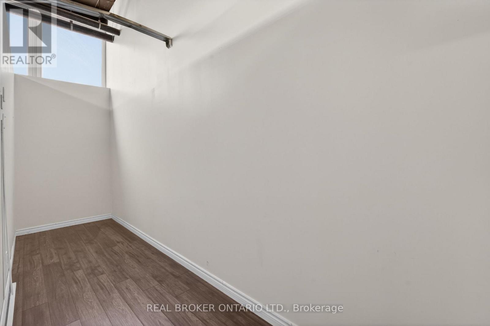 114 - 482 S Service Road E, Oakville, Ontario  L6J 2X6 - Photo 10 - W13214278