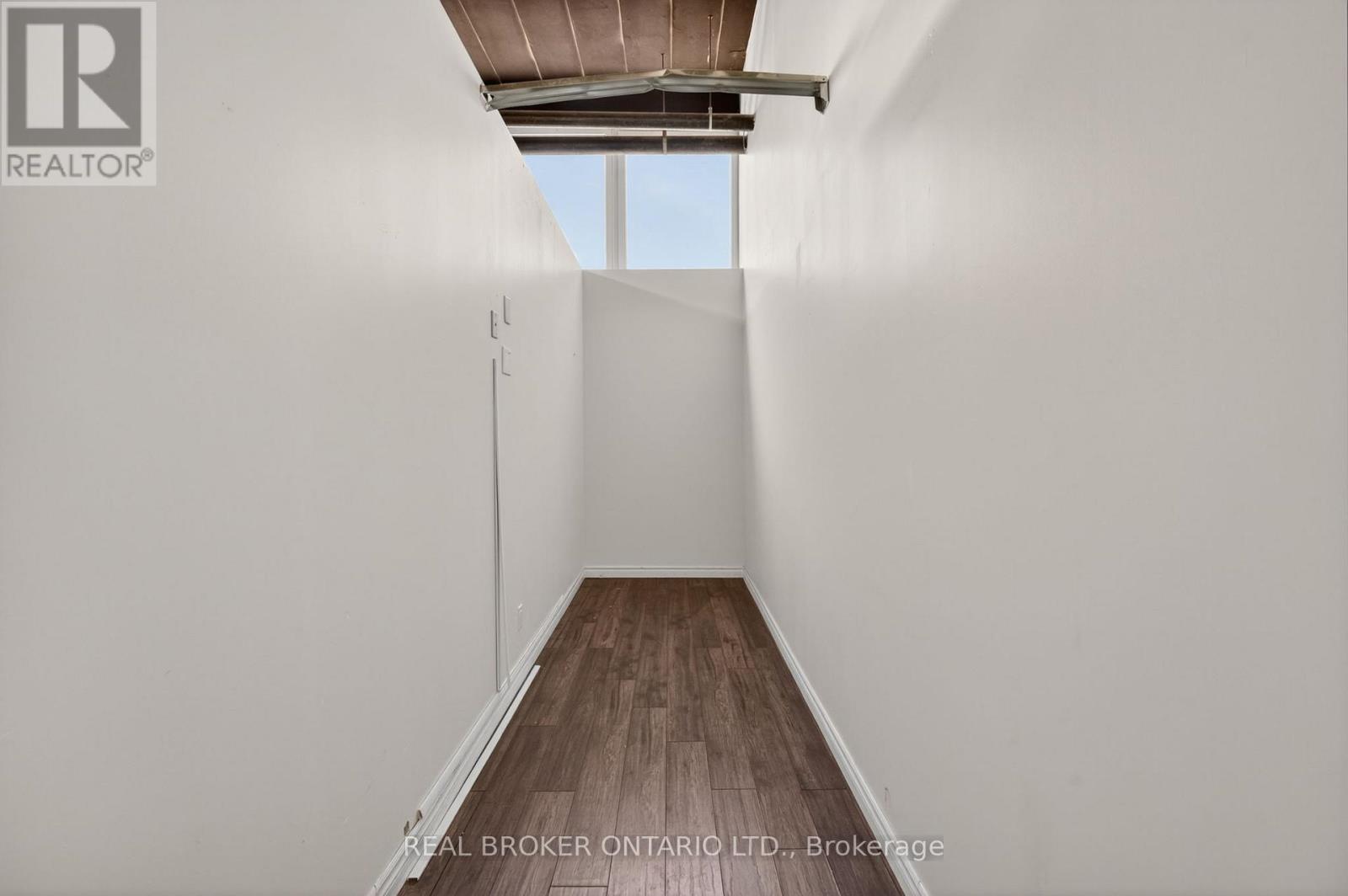 114 - 482 S Service Road E, Oakville, Ontario  L6J 2X6 - Photo 11 - W13214278