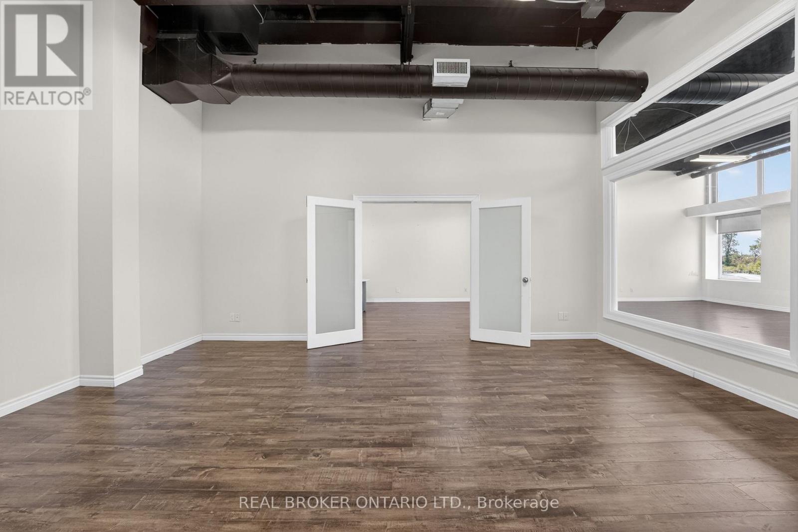 114 - 482 S Service Road E, Oakville, Ontario  L6J 2X6 - Photo 19 - W13214278