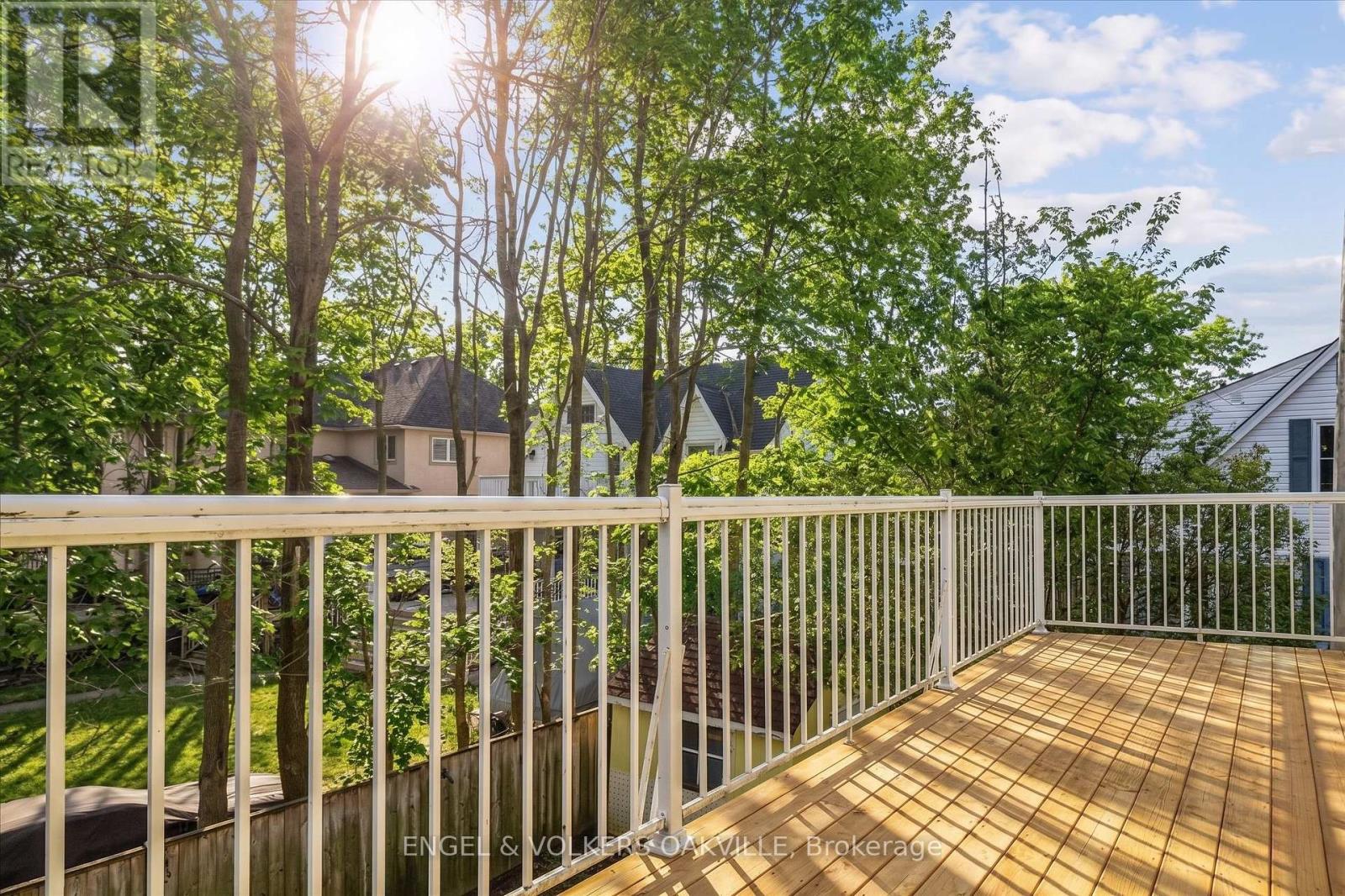 38 John Street S, Mississauga, Ontario  L5H 2E6 - Photo 29 - W13214290