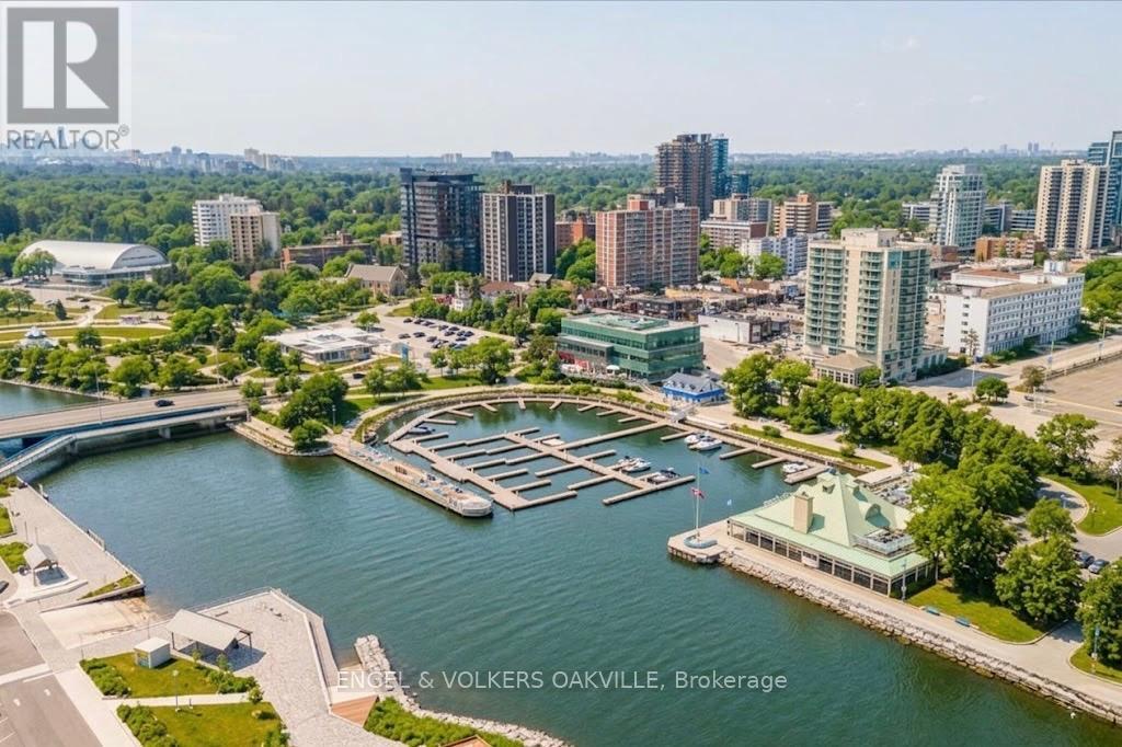 38 John Street S, Mississauga, Ontario  L5H 2E6 - Photo 45 - W13214290