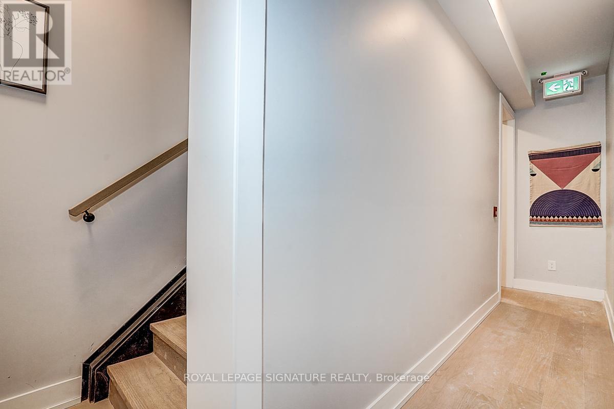 4 - 252 Annette Street, Toronto, Ontario  M6P 1R1 - Photo 10 - W13214332