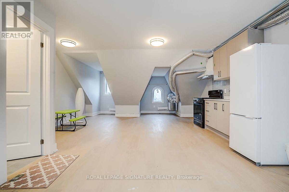 4 - 252 Annette Street, Toronto, Ontario  M6P 1R1 - Photo 12 - W13214332