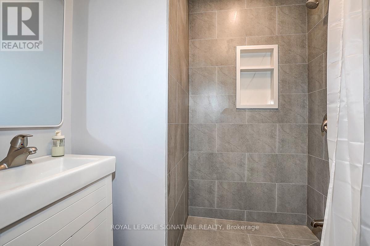 4 - 252 Annette Street, Toronto, Ontario  M6P 1R1 - Photo 6 - W13214332