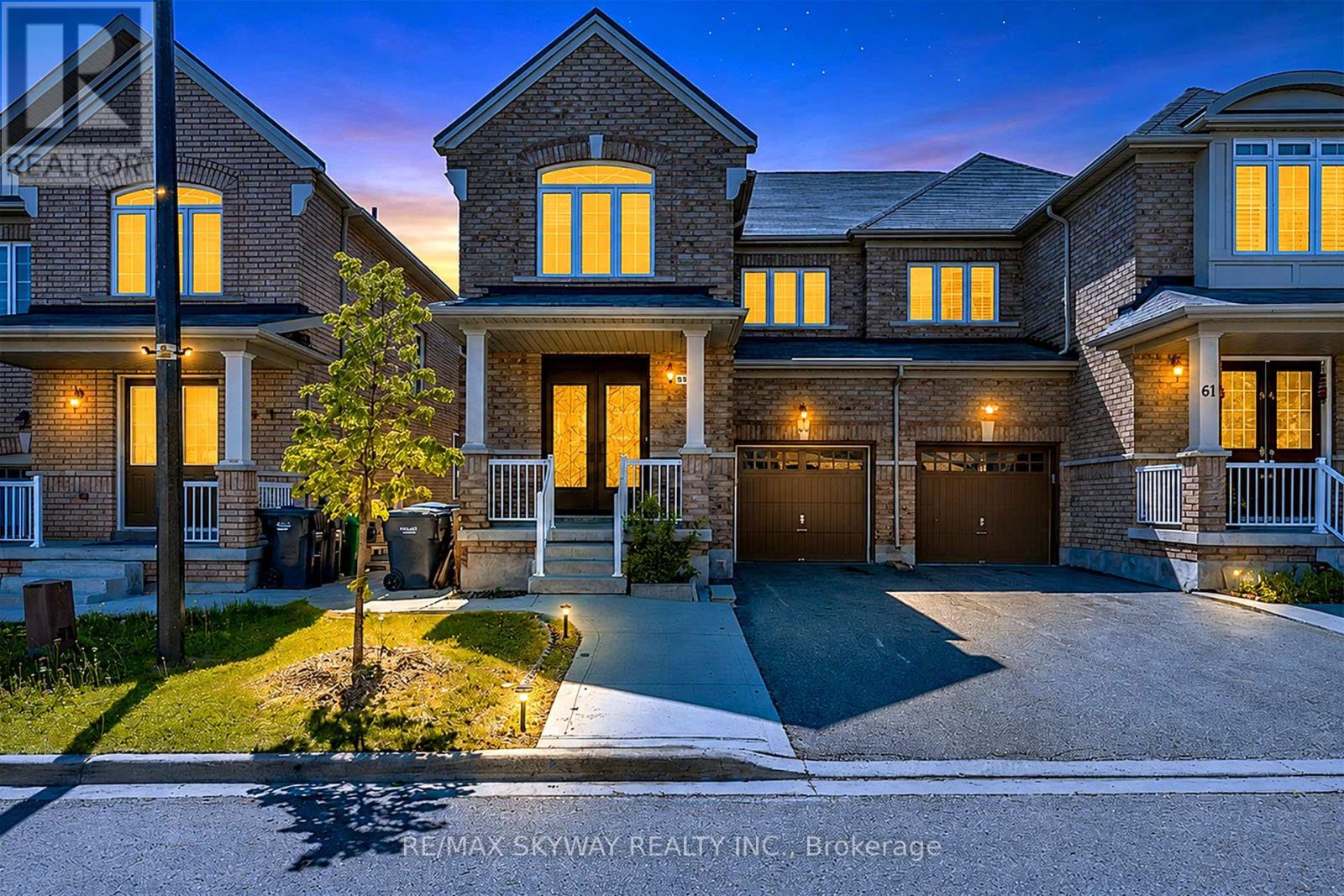 63 VEZNA CRESCENT, Brampton, Ontario