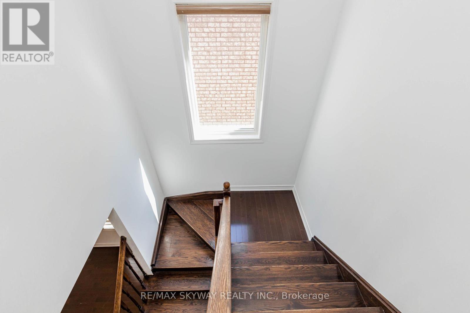 63 Vezna Crescent, Brampton, Ontario  L6X 5K5 - Photo 21 - W13214340