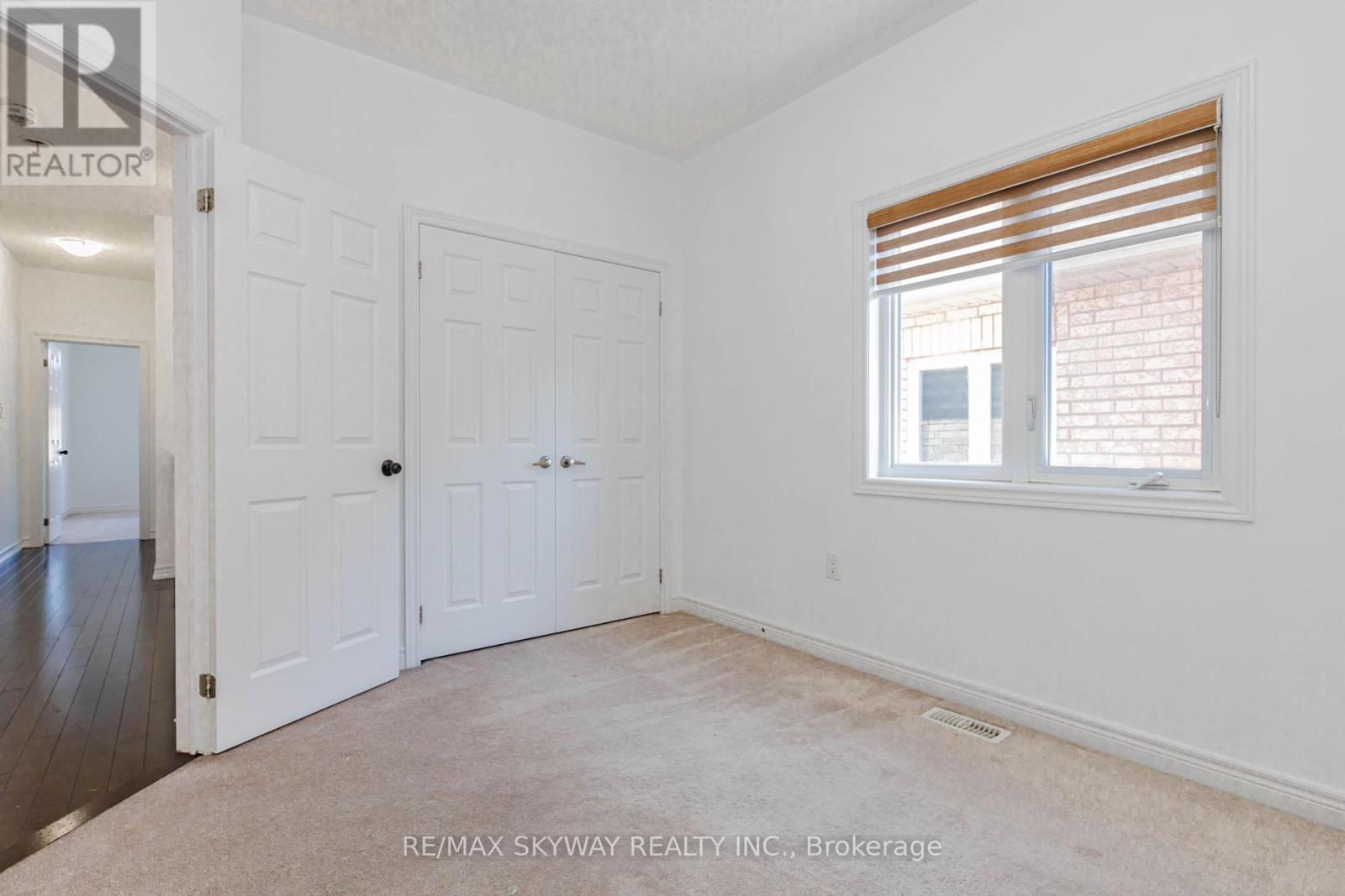 63 Vezna Crescent, Brampton, Ontario  L6X 5K5 - Photo 28 - W13214340