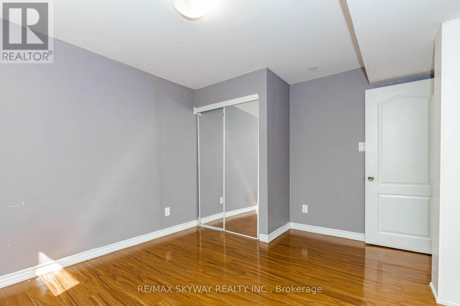 63 Vezna Crescent, Brampton, Ontario  L6X 5K5 - Photo 45 - W13214340