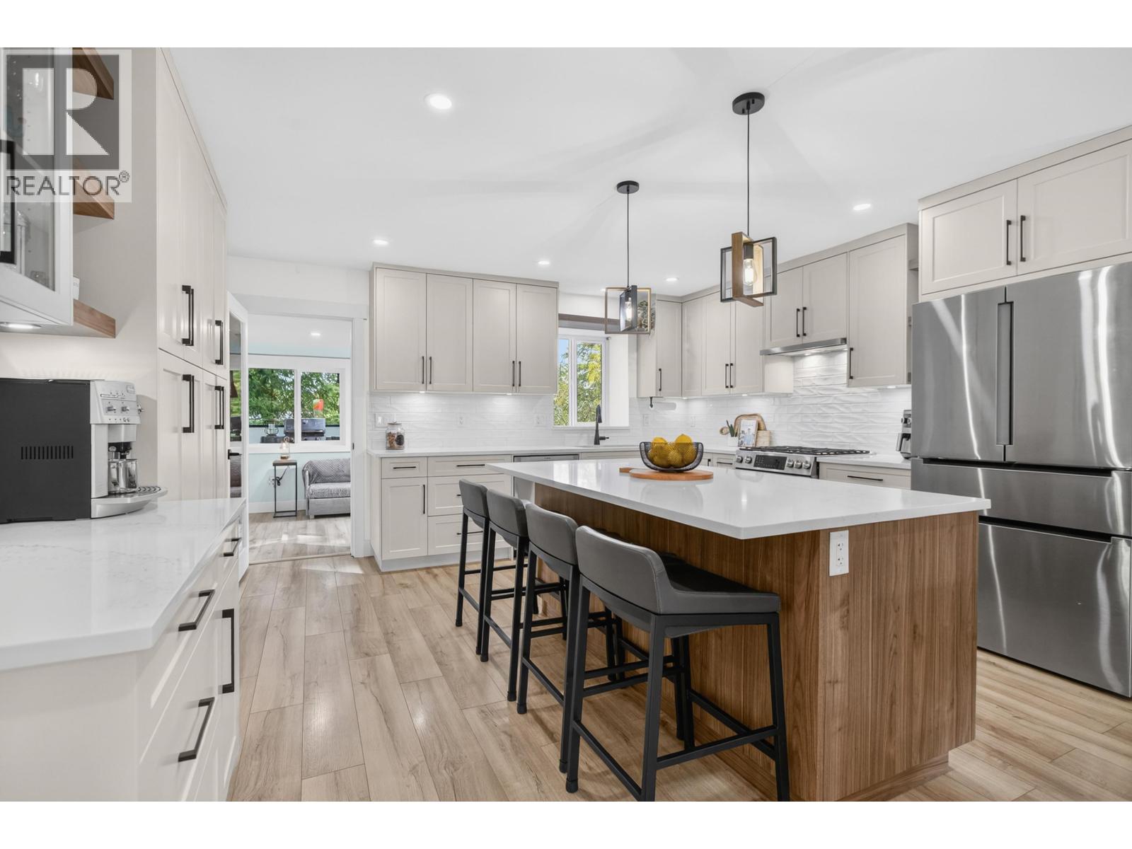 12409 233A STREET, Maple Ridge, British Columbia