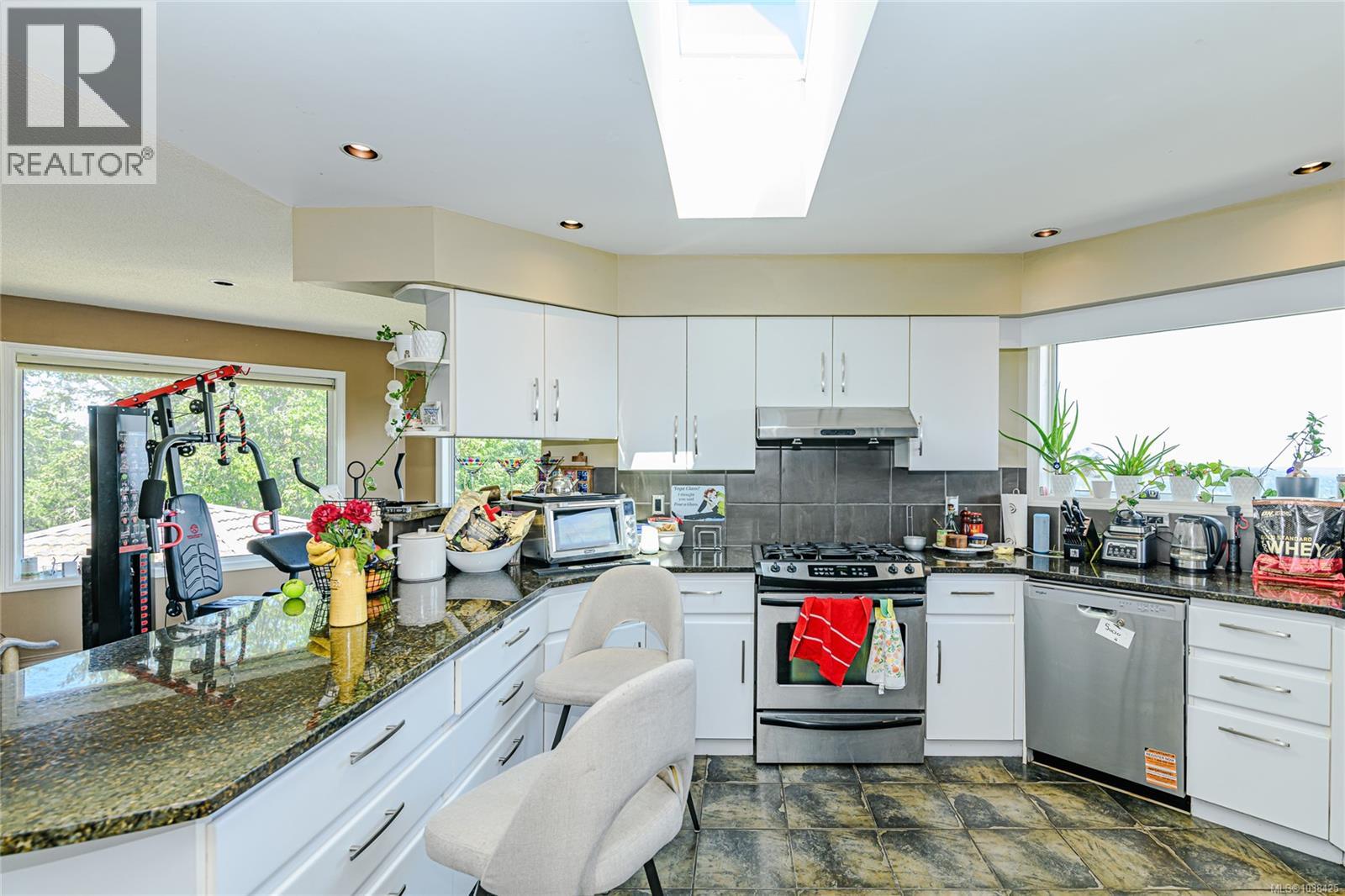 749 Walfred Rd, Langford, British Columbia  V9C 2X3 - Photo 40 - 1038425